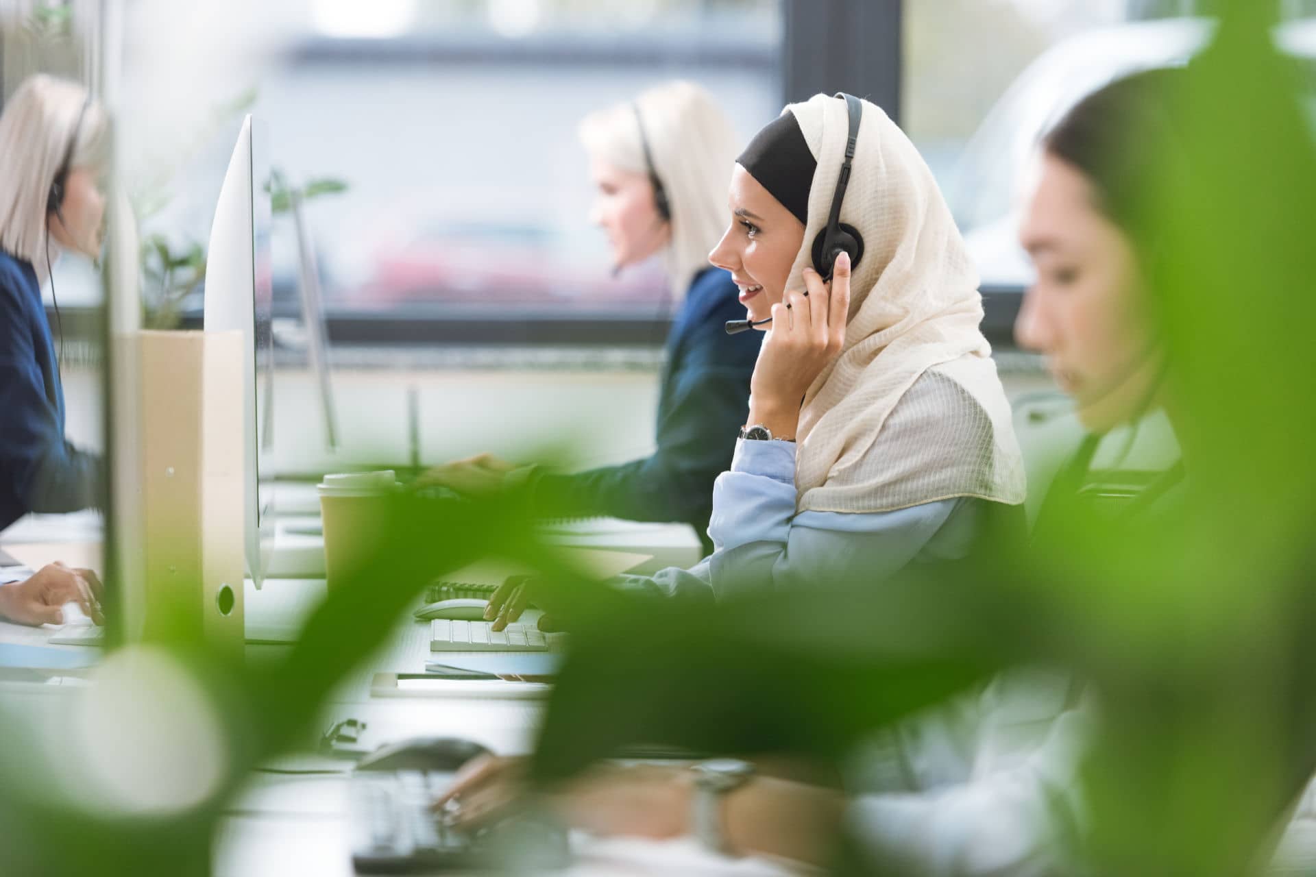 Arabic woman in callcenter