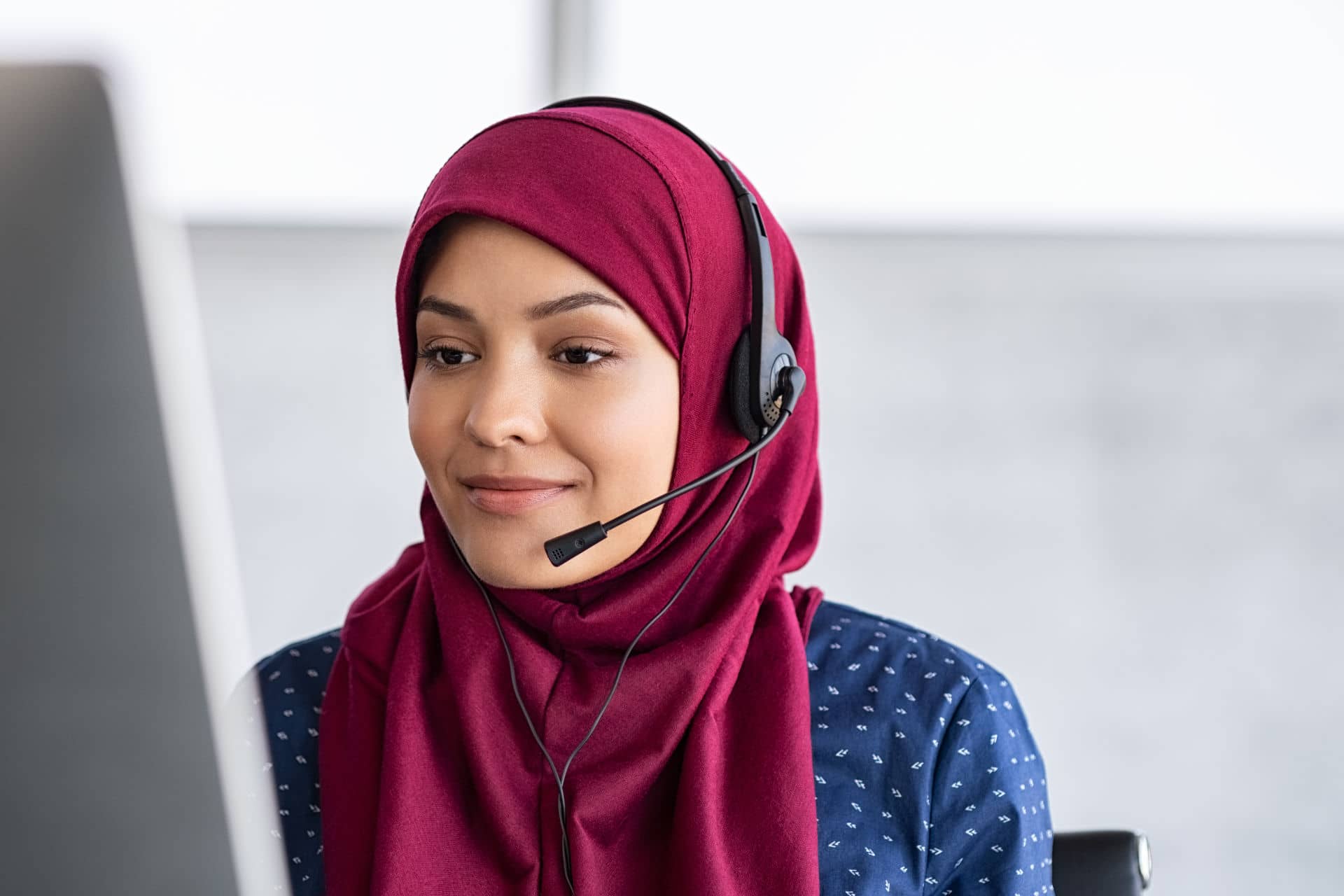 Arab woman in the call center